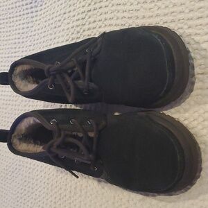 UGG Black Neumel Chukka Boots Size 10 (#1)